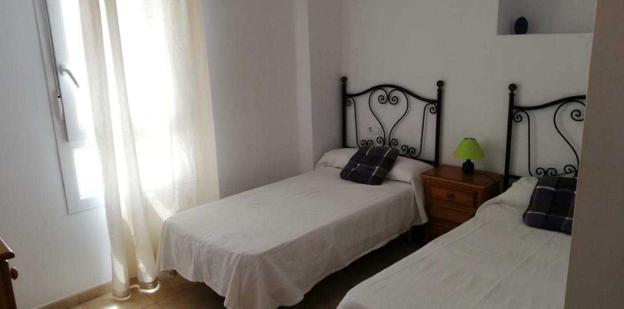 Апартаменты Apartamento Casco Historico Conil De La Fra. 5 Mins De La Playa. Кониль-де-ла-Фронтера Экстерьер фото