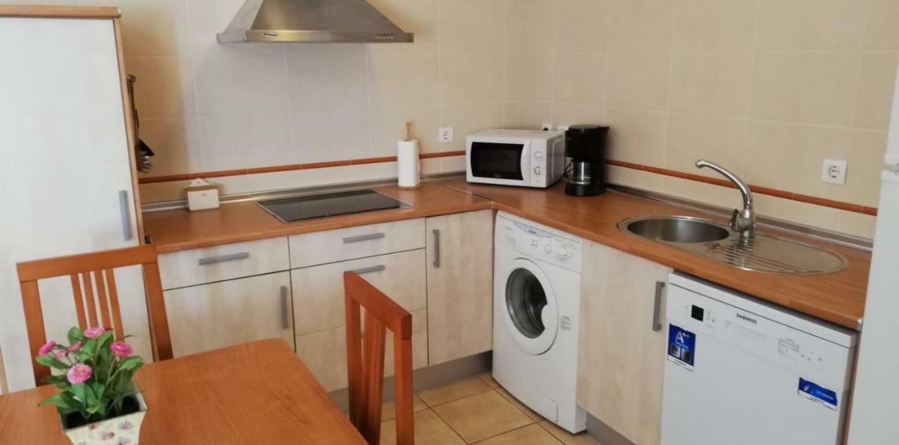 Апартаменты Apartamento Casco Historico Conil De La Fra. 5 Mins De La Playa. Кониль-де-ла-Фронтера Экстерьер фото